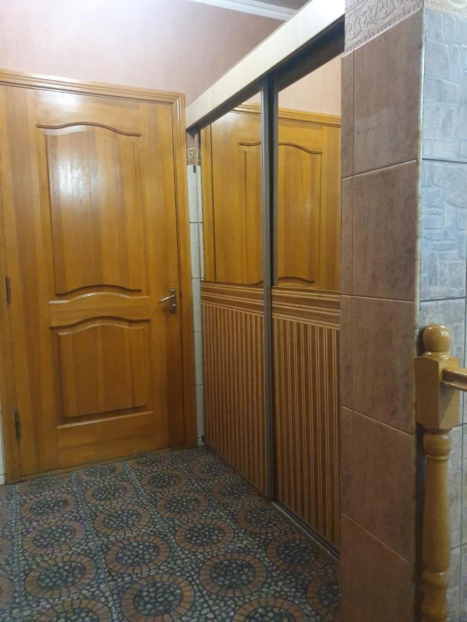 Дом Для Души С Бассейном Целиком Hotel Vinnytsia Bagian luar foto